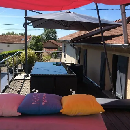 Maison Atypique Chez L Habitants בית אירוח *